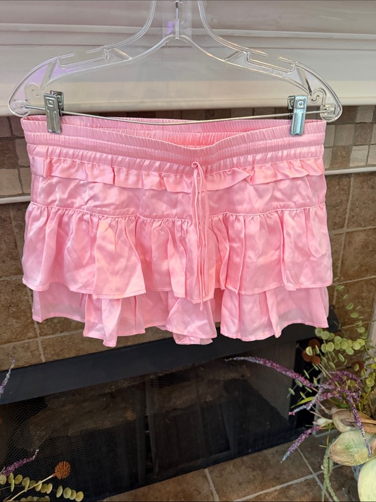 shug Dresses & Skirts - Shug Lala skirt size M